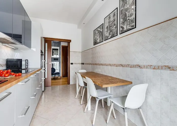 Appartement Bdc - Rome, Open City! 3-bdr! *