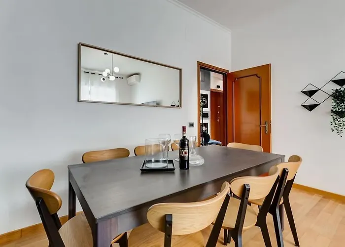 Bdc - Rome, Open City! 3-bdr!