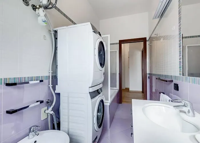 Bdc - Rome, Open City! 3-bdr! Appartement *