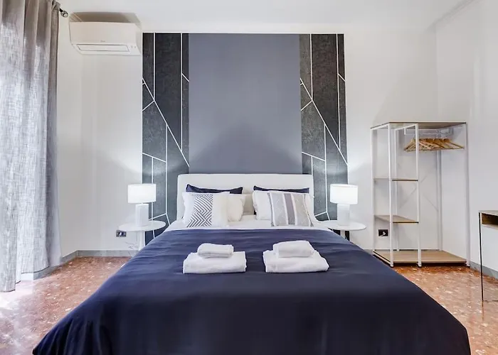 Appartement Bdc - Rome, Open City! 3-bdr!