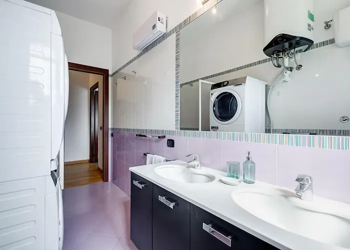Appartement Bdc - Rome, Open City! 3-bdr! *