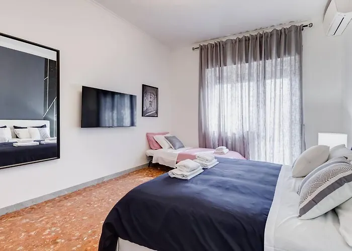 Appartement Bdc - Rome, Open City! 3-bdr! *