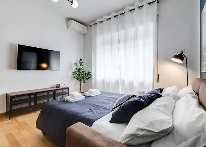 Appartement Bdc - Rome, Open City! 3-bdr!