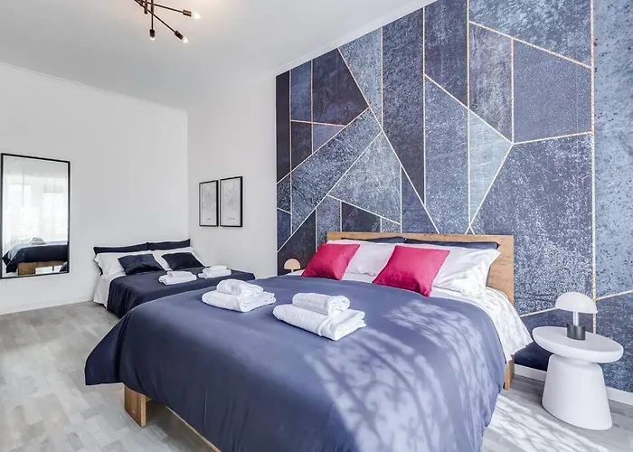 Appartement Bdc - Rome, Open City! 3-bdr! *