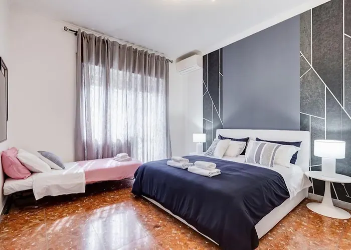 Bdc - Rome, Open City! 3-bdr! Rome